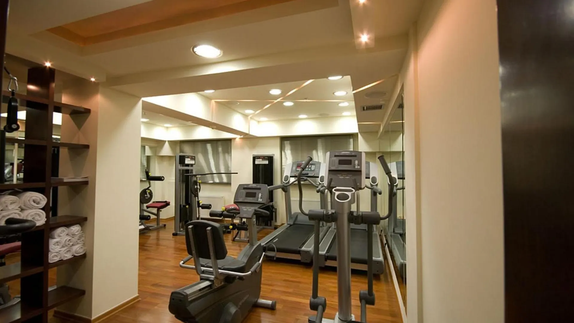 Capsis Hotel Selanik 4*,